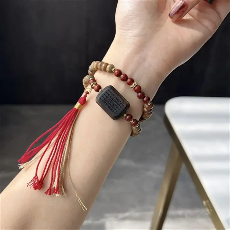 Bead Bracelet Men - سوار خرز من خشب الصندل الأخضر